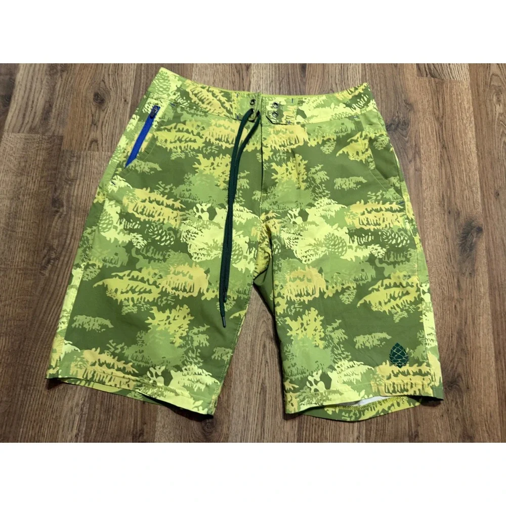 Stio Board Shorts Mens 30 Green Camo Outdoor Performance Excellent Condition